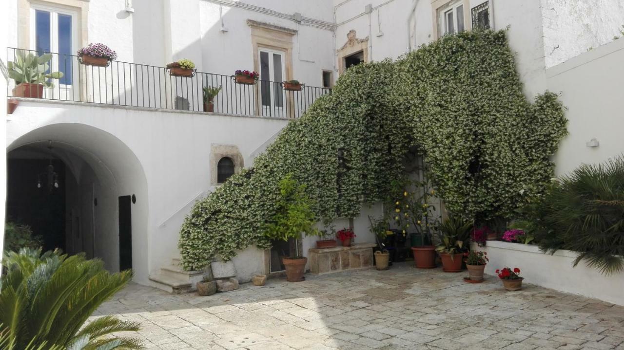 Bed and Breakfast Casa Adele - Dimora Del 1700 Nel Centro Storico Martina Franca Zewnętrze zdjęcie